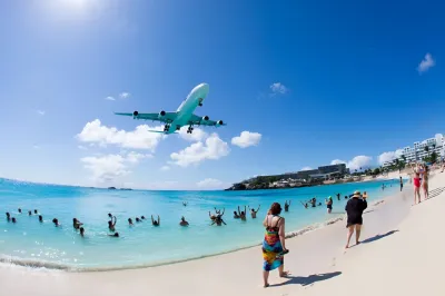 <span> 45 minutes </span> Maho Beach plane spotting